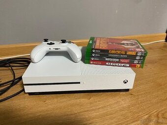 Xbox One S 1TB + 4 hry ZDARMA