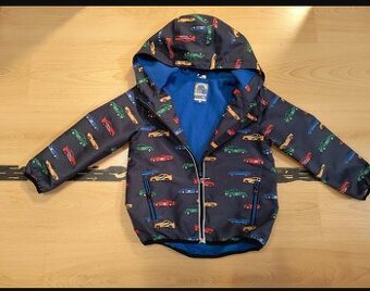 Bunda s autami v 122