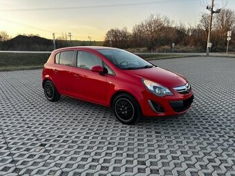 Opel Corsa 1.4, klíma, výhrev sedačiek