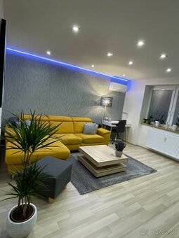 Na predaj krásny, kompletne zrekonštruovaný 2-izbový tehlový