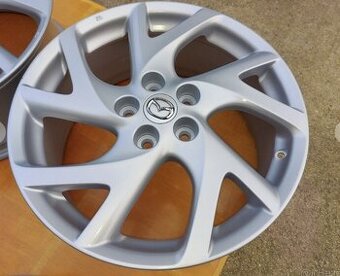 Kúpim alu disk Mazda 6
