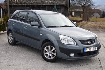 Kia Rio 1.4 Sporty Edition