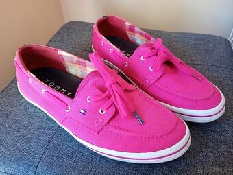Tommy Hilfiger velkost 38 ako nové