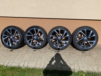 5x112 R19 originál škoda VEGA