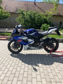 Suzuki gsxr 1000 k6