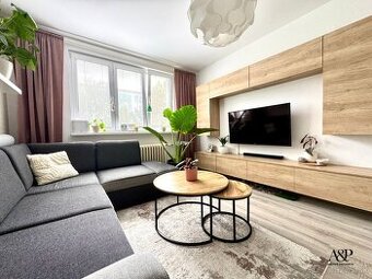 NA PREDAJ 2 IZB. BYT S BALKÓNOM, 51M2, KALINČIAKOVA UL., SEN