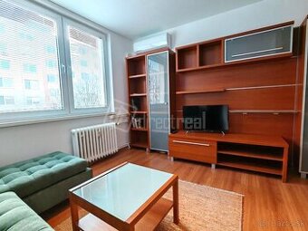 2-izbový byt na Sídlisku Váh V blízkosti centra mesta…