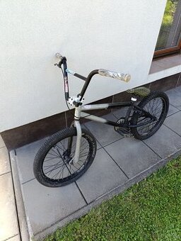 BMX bicykel - 1