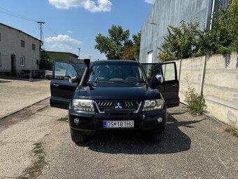 Mitsubishi Pajero AC KOMBI
