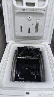 Práčka Whirlpool