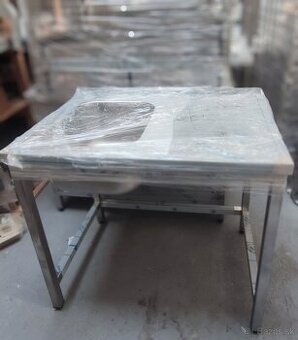 Umývacie stoly, kombinovaný stôl s drezom