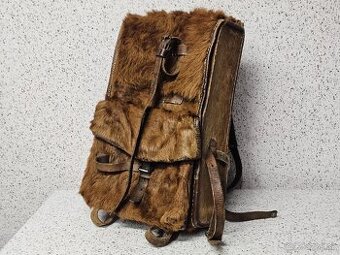 Unikátny starožitný batoh Švajčiarskej armády z roku 1927