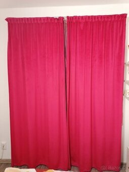 Záclona a záves