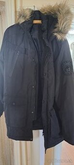 Čierna zimná bunda