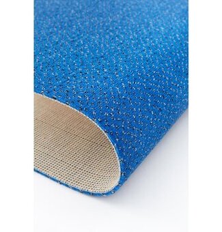 Predám KVALITNÝ metrážny koberec (15m2)