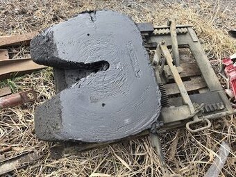 posuvná natáčecí podkova na tahač návěsů