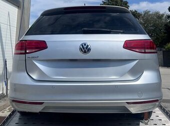 VW Passat B8 1.4 TSI 92kw Rozpredam na nahradne diely