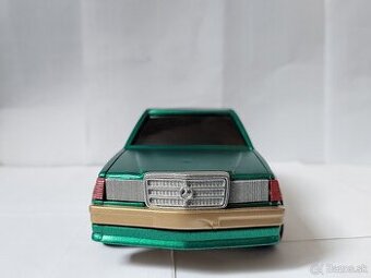 Model auta Mercedes Benz 190E