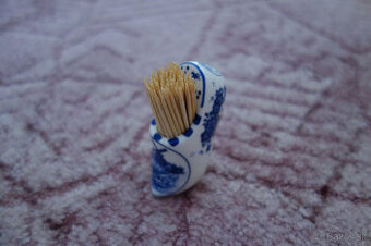 Držiak na špáradlá