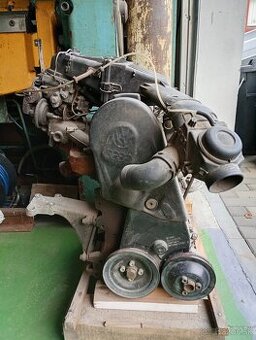 Motor vw golf 2 benzín 1,8 66kw.