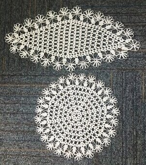 Hačkované dečky a obrusy