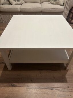 Hemnes konferenčný stolík