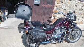 Suzuki intuder VS 750