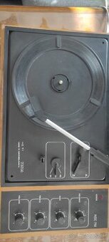 Gramofón Tesla nzc 710