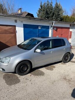 Volkswagen golf 5 1,6LPG