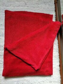 Červená deka