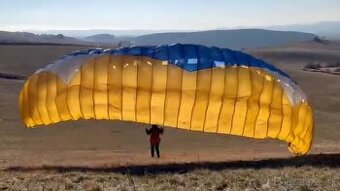 Paragliding