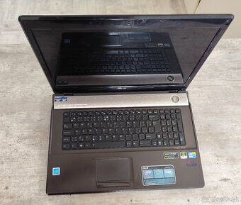 Predám notebook ASUS 17,3"