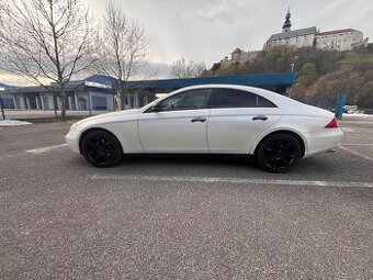 Mercedes Benz CLS 320
