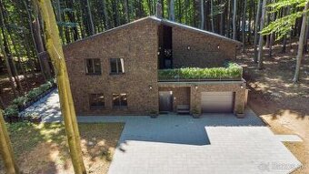 Predaj rodinnej vily, 8-izbovej rekreačnej chaty Modra