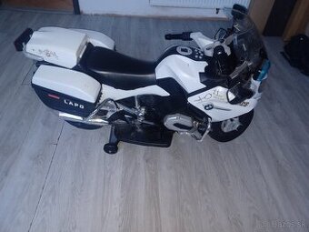 Predam asi rok viuzitu motorku