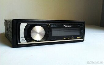 AUTORADIO PIONEER DEH-600BT.