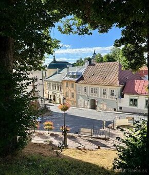 85m2 apartmán na Radničnom nám v Štiavnici
