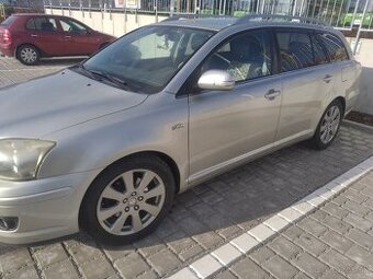 Toyota Avensis combi T 25 2,2 l diesel