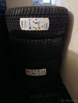 225/45 R18 95V XL Nokian