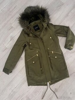 Guess parka kabát M
