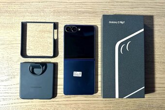 Samsung Galaxy Z Flip 7