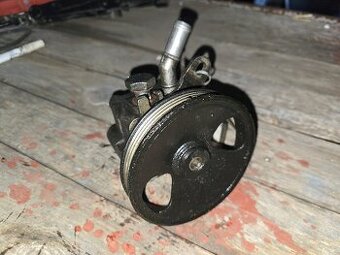 Servočerpadlo Nissan Almera 7613955144