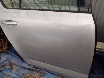Zadné dvere Octavia 3 sedan