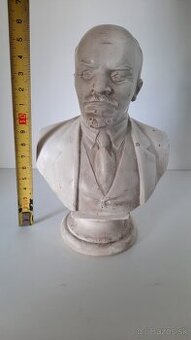 Busta Lenin