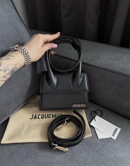 Elegantná kožená kabelka Jacquemus