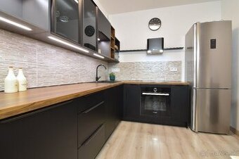 2-izb. byt, novostavba, klimatizácia, balkón, centrum, Nitra