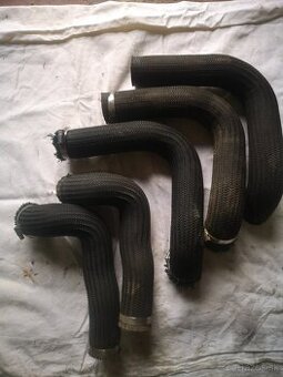 Pajero 2.8 tlakové hadice