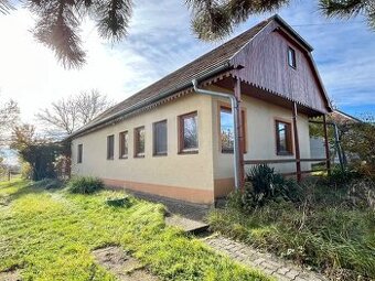 Rodinný dom, Dedinka