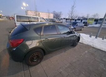 Opel Astra Astra 1.6 ECOTEC Essentia 85kW115HP M5