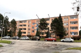 Na prenájom 2izbový byt v Senici